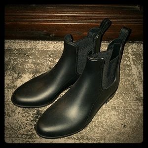 Chelsea Rain Boots